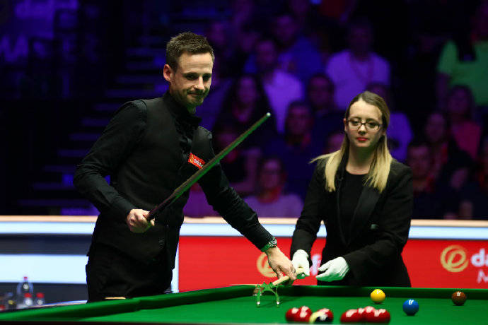 与此同时 与此同时