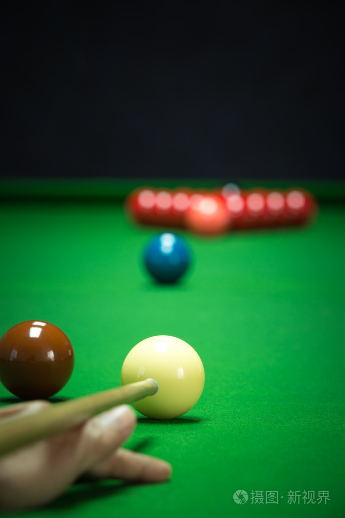 能同时胜任 能同时胜任