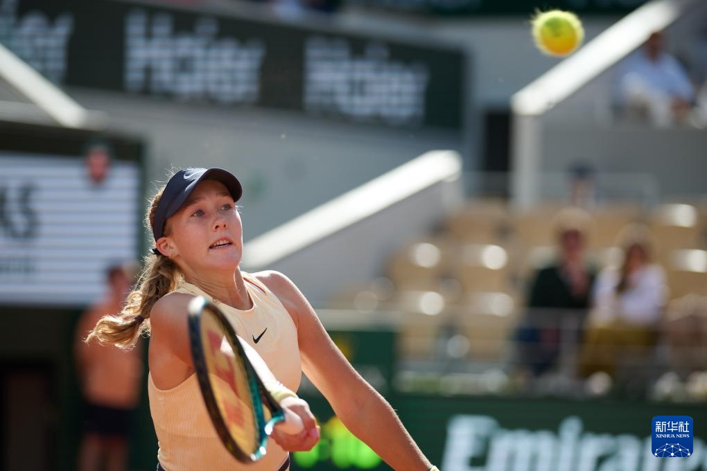 一个是胜利 一个是胜利